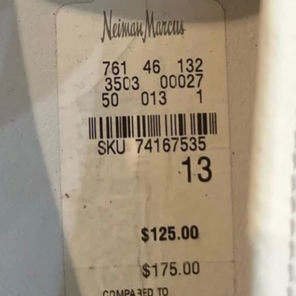 Bacco  Bucci Men’s Red suede Loafers - Picture 8 of 8